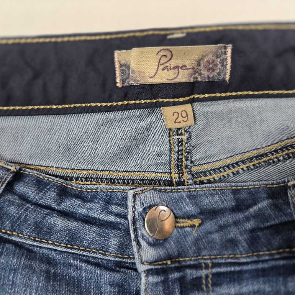 PAIGE Roxie Capri Jeans Size 29 Blue Medium Wash Made in USA EUC - Picture 8 of 15